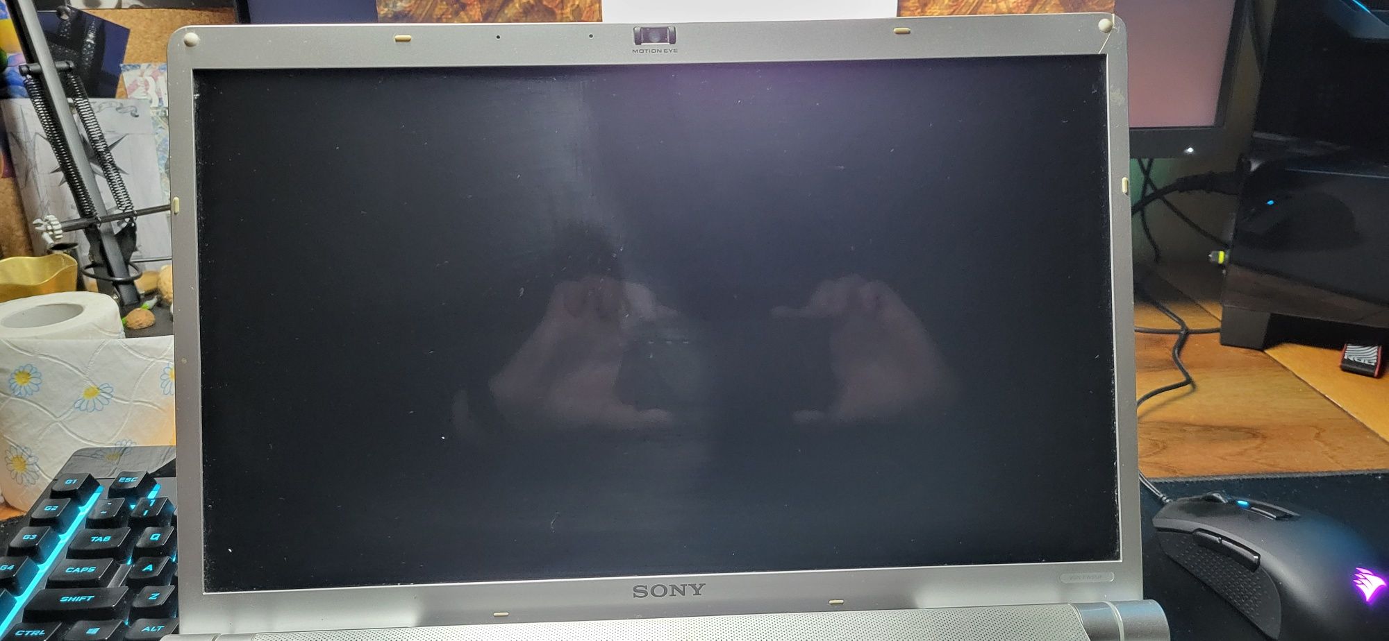 Laptop Sony Vaio PCG-3J1M Uszkodzona klawiatura, ekran, Win10
