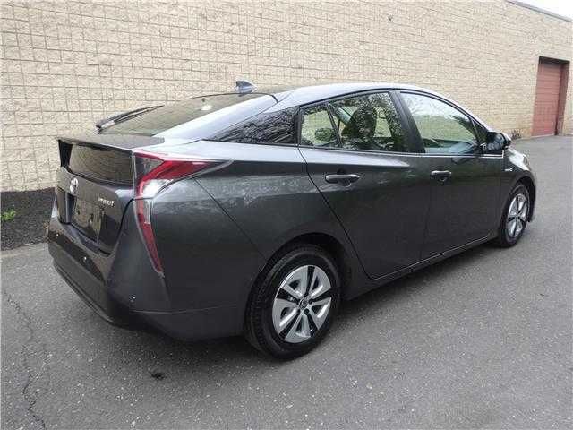 2017 Toyota Prius Four