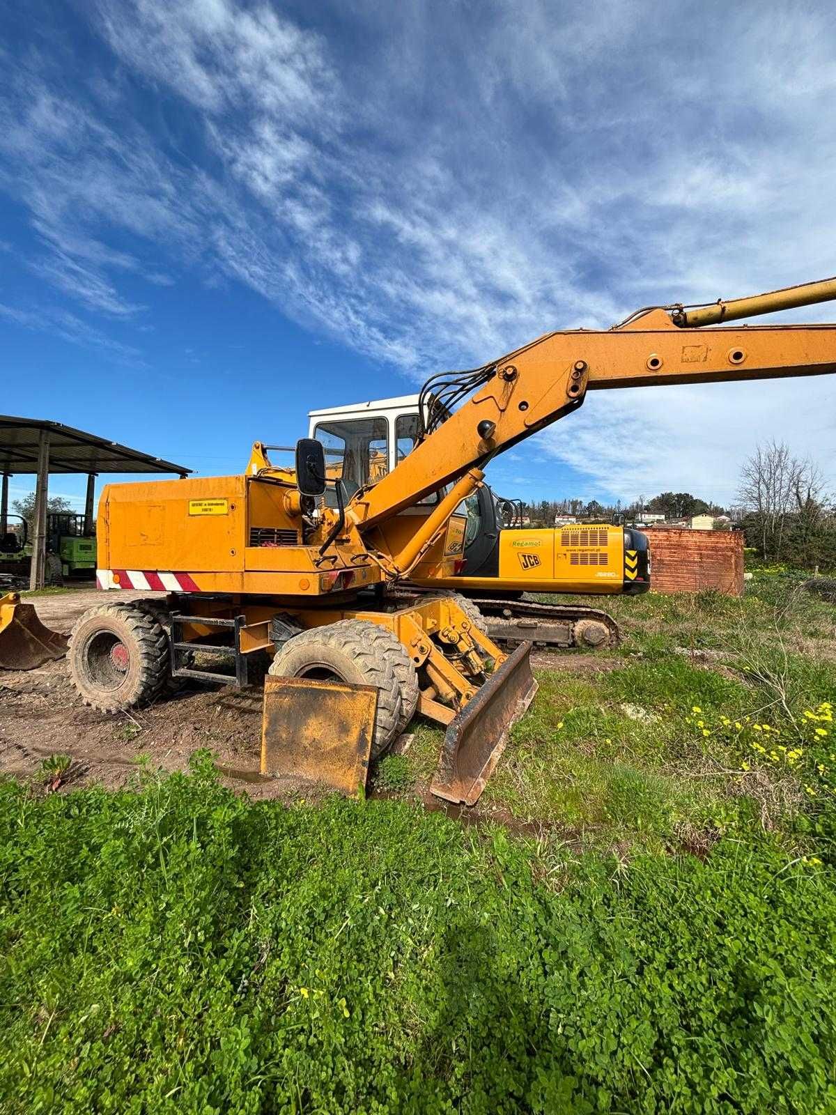 Giratória Liebherr 900
