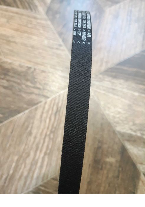 Ремінь пас масляного насоса 03L115264A VAG