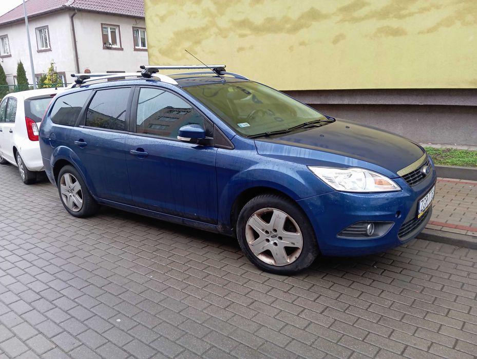 Sprzedam auto w dobrym stanie - benzyna + gaz