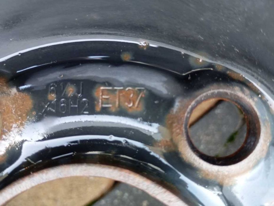 Felgi 5x110 (6,5Jx16H2 ET37) z oponami zimowymi 195/55/16  rok 2019