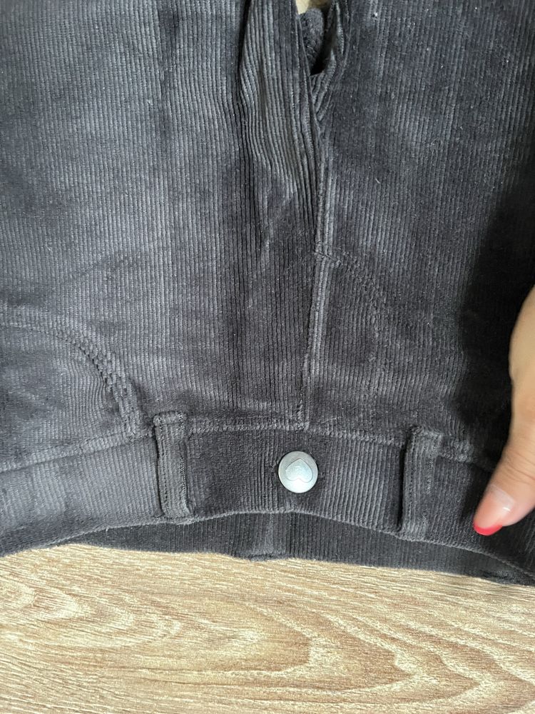 Legginsy welurowe czarne  rozmiar 122