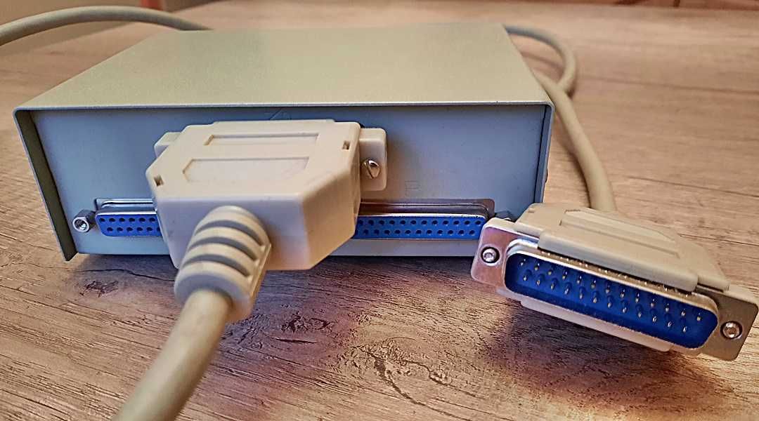 Przełącznik drukarek 2/1 Data Switch z kablem