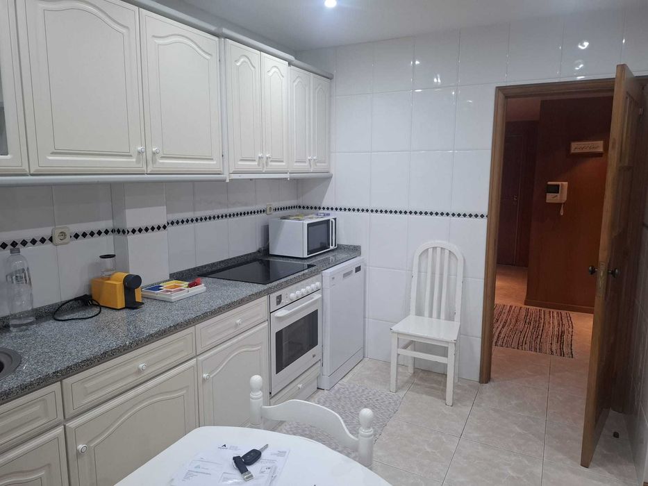 Apartamento T3 junto á Praia