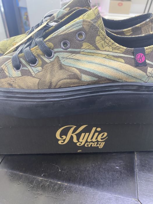 Продам сліпони 39р.