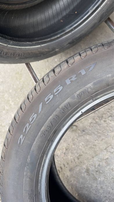 Шини літні R17 225 55 Pirelli P7 Склад Осокорки
