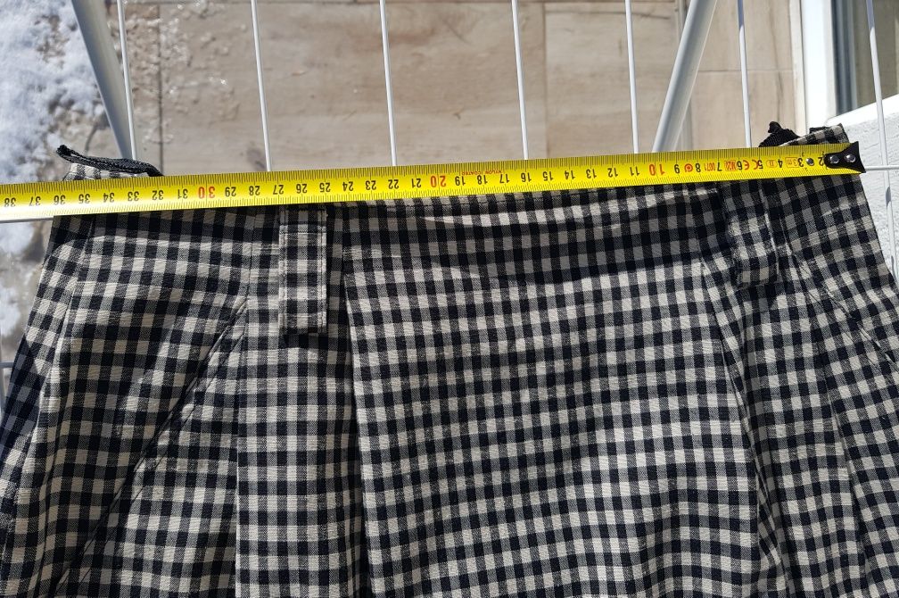 Spódnica midi Hirsch w kratkę z kieszeniami