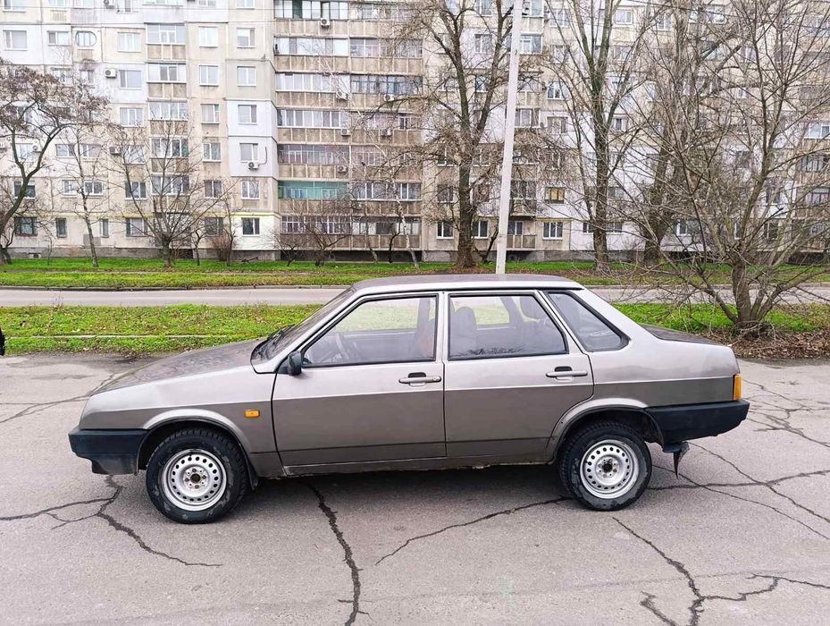 Продам ВАЗ 21099 2007год