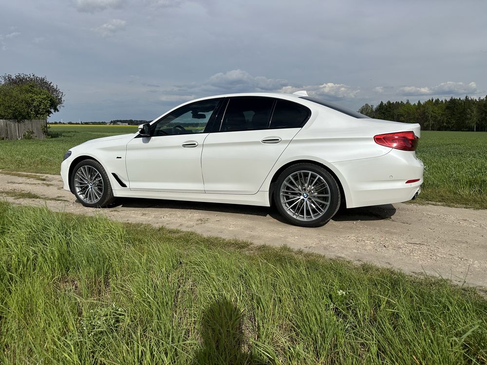 BMW 520d G30- xdrive- sport line