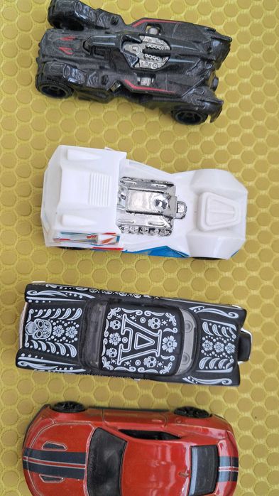 Машинка металична