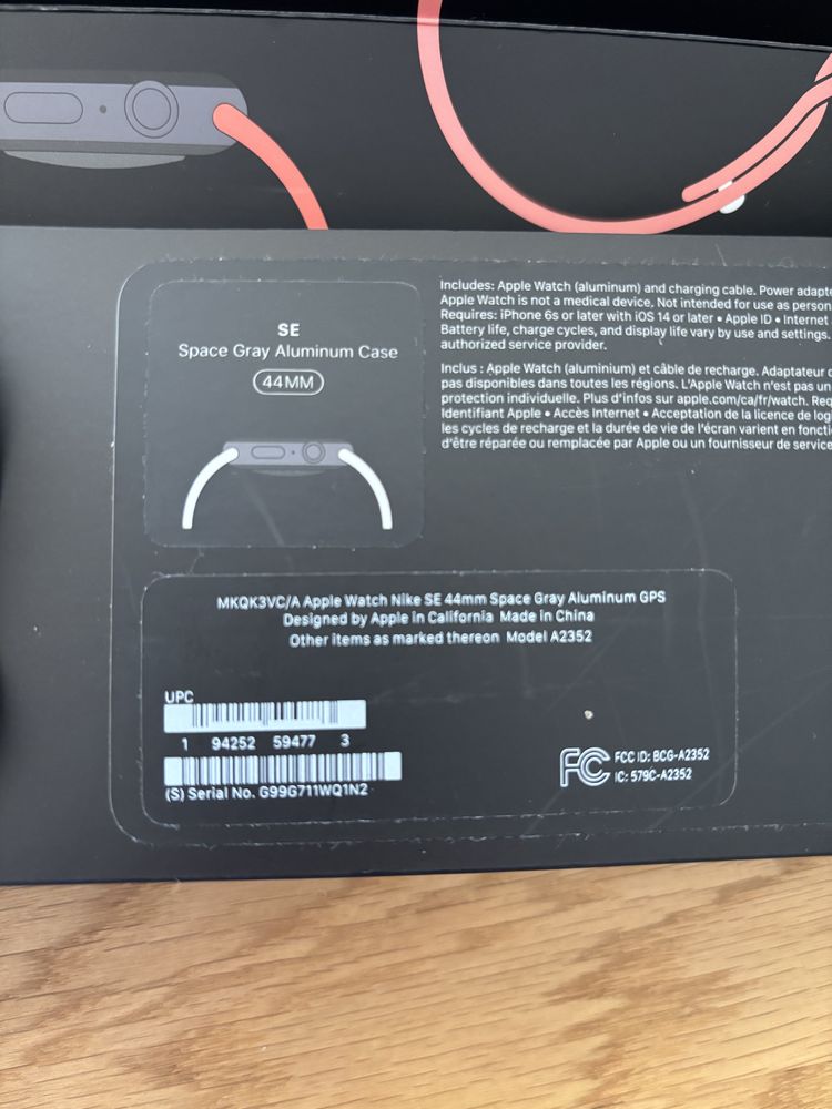 Apple Watch SE model A2352 Space Gray