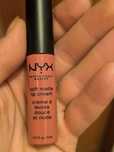 Dwie szminki nyx soft matt
