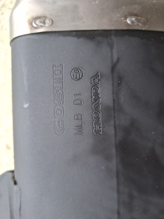 Tłumik Honda Transalp 750  rok 2023  6 tys km stan bdb