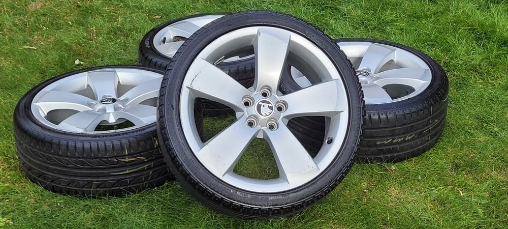 17" Skoda 5x100 Fabia Volkswagen Roomster Scala Seat Audi