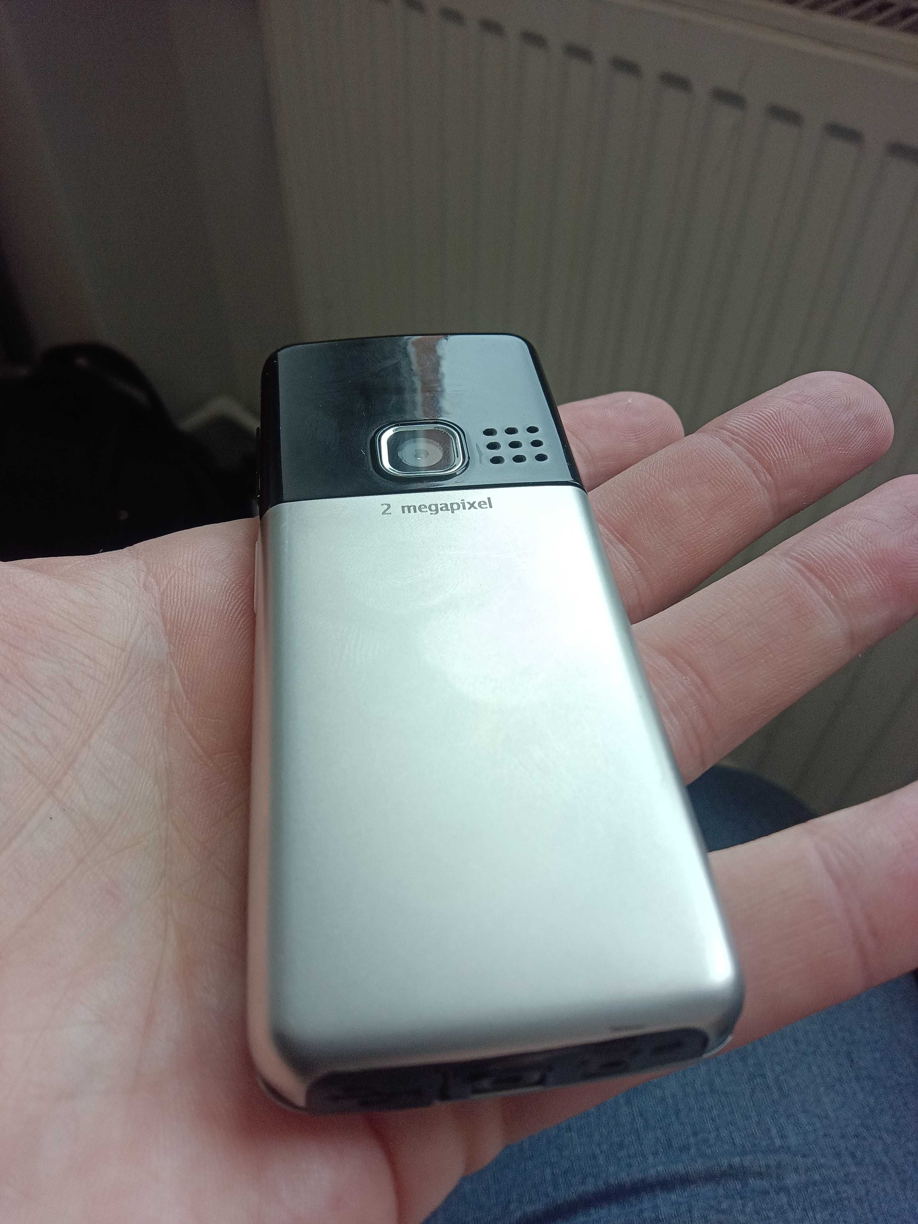 Telefon Nokia 6300 dwutygodniowy, 2 lata gwarancji srebrny. Tanio!!!