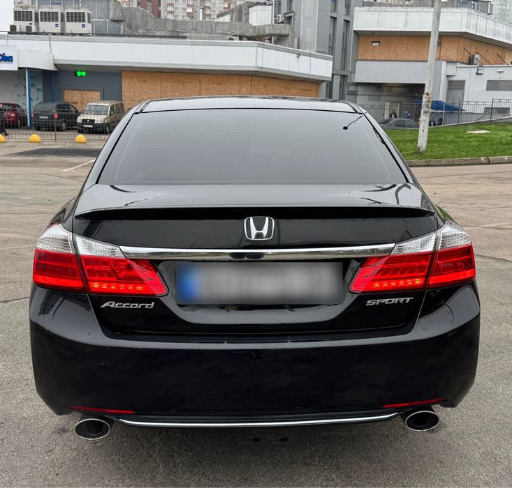 Honda Accord 9 2013