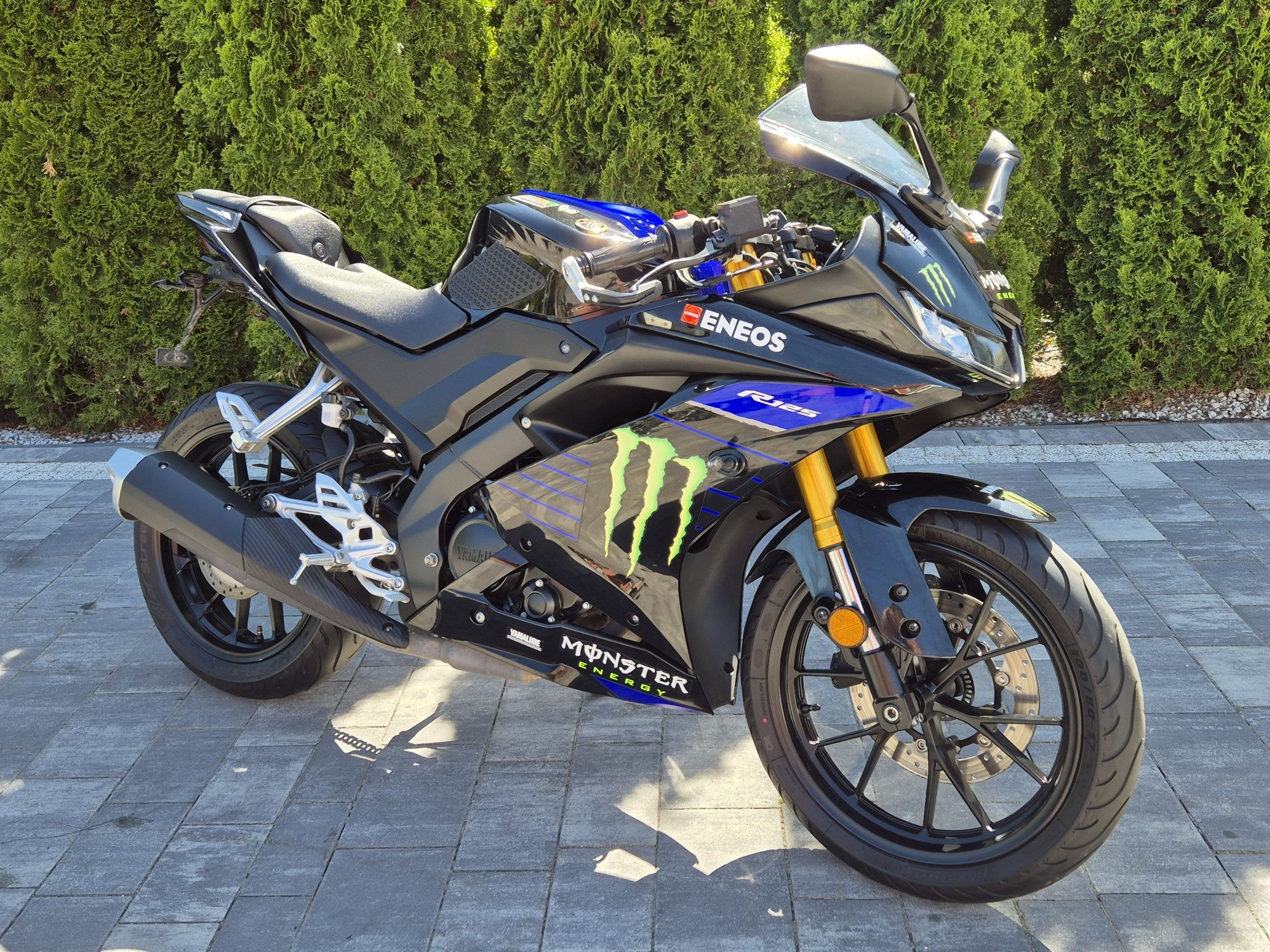 Yamaha Yzf r  125 R 2020r Monster kat B a1