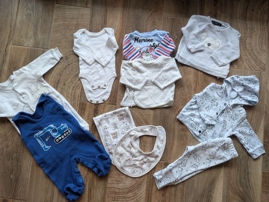 Zestaw ubranek dla noworodka 56