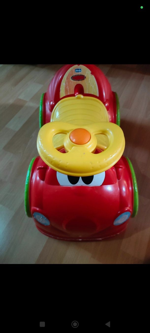 Jeździk Chicco dla dziecka od 12 m-ca życia