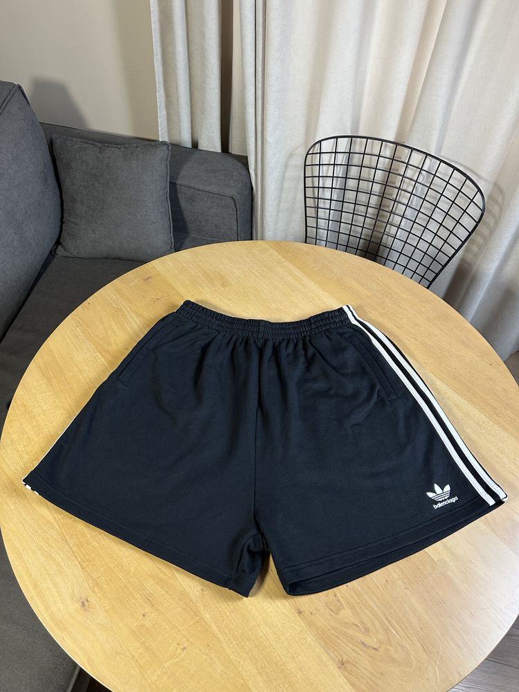 Balenciaga x Adidas Black Shorts оригинал шорты баленсиага