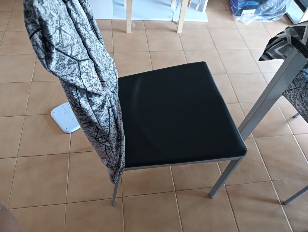 Cadeira de jantar