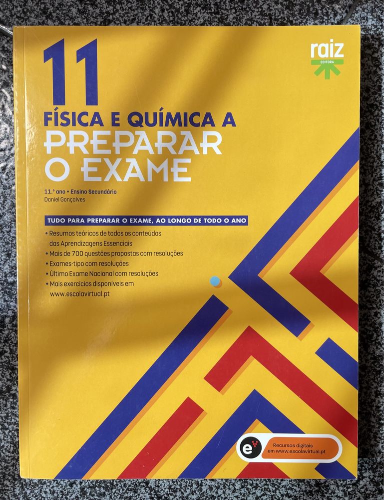 Conjunto de livros de preparação para os exames (secundário)