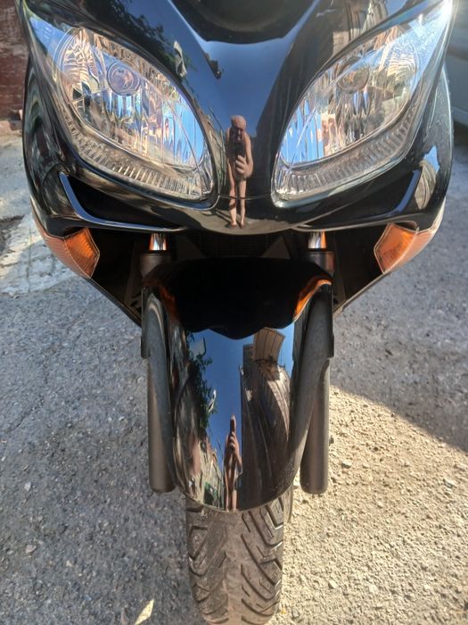 Продам Максі Скутер