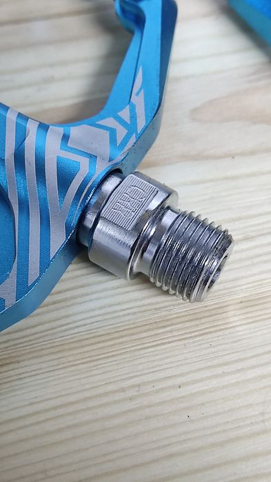 Nowe Pedały platformowe Enlee / Niebieskie