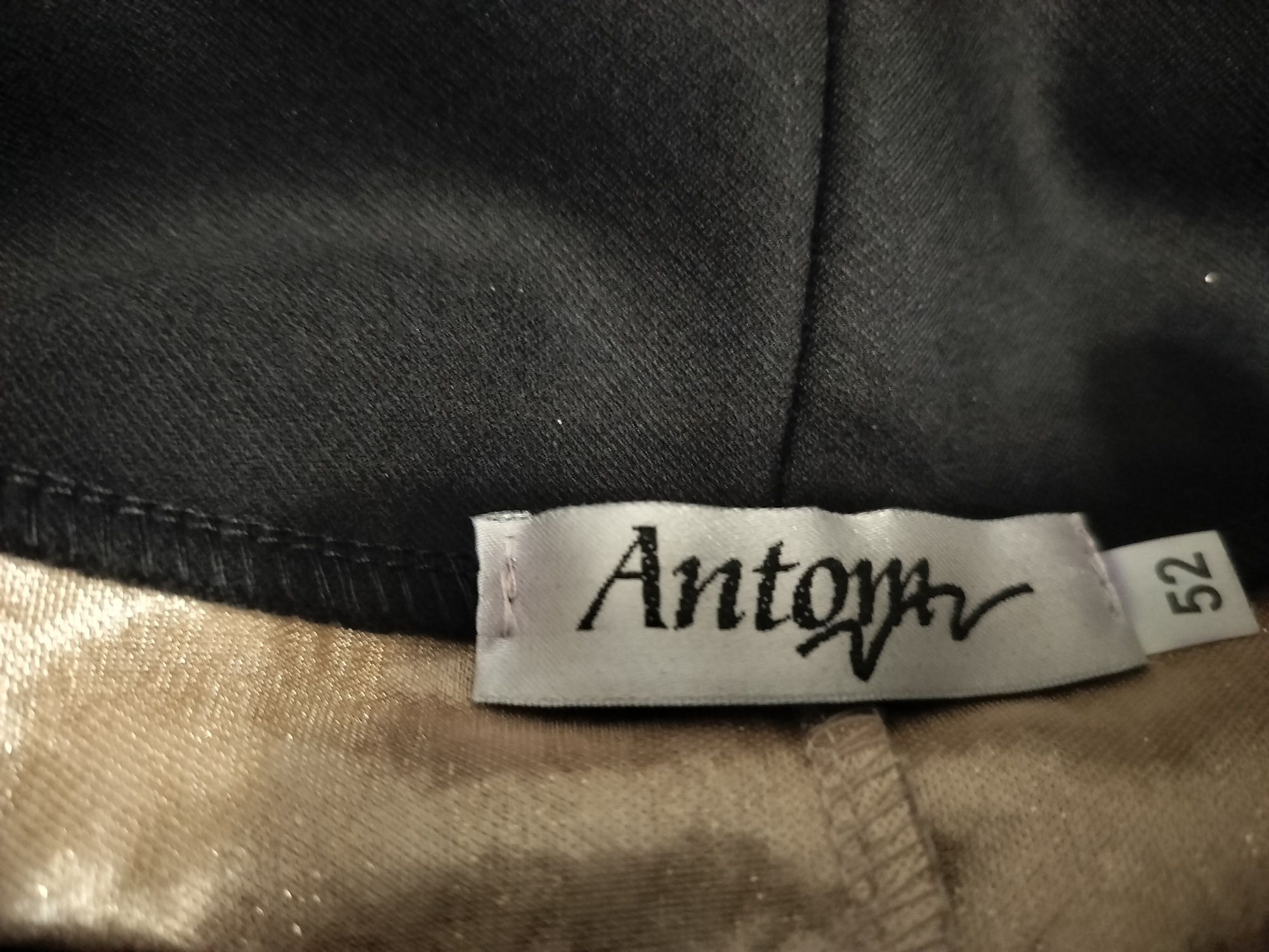 Bluzka nowa, złota, z metką,  r.52, Antom