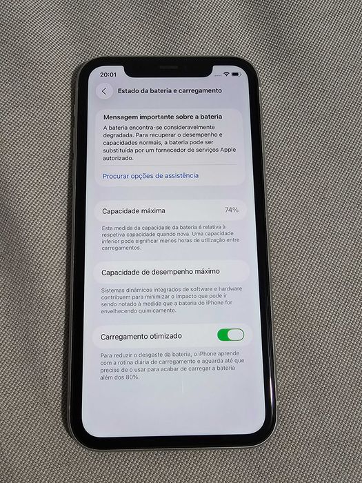 Iphone 11 com 128GB. 74% Bateria. Excelente estado. Tudo de origem