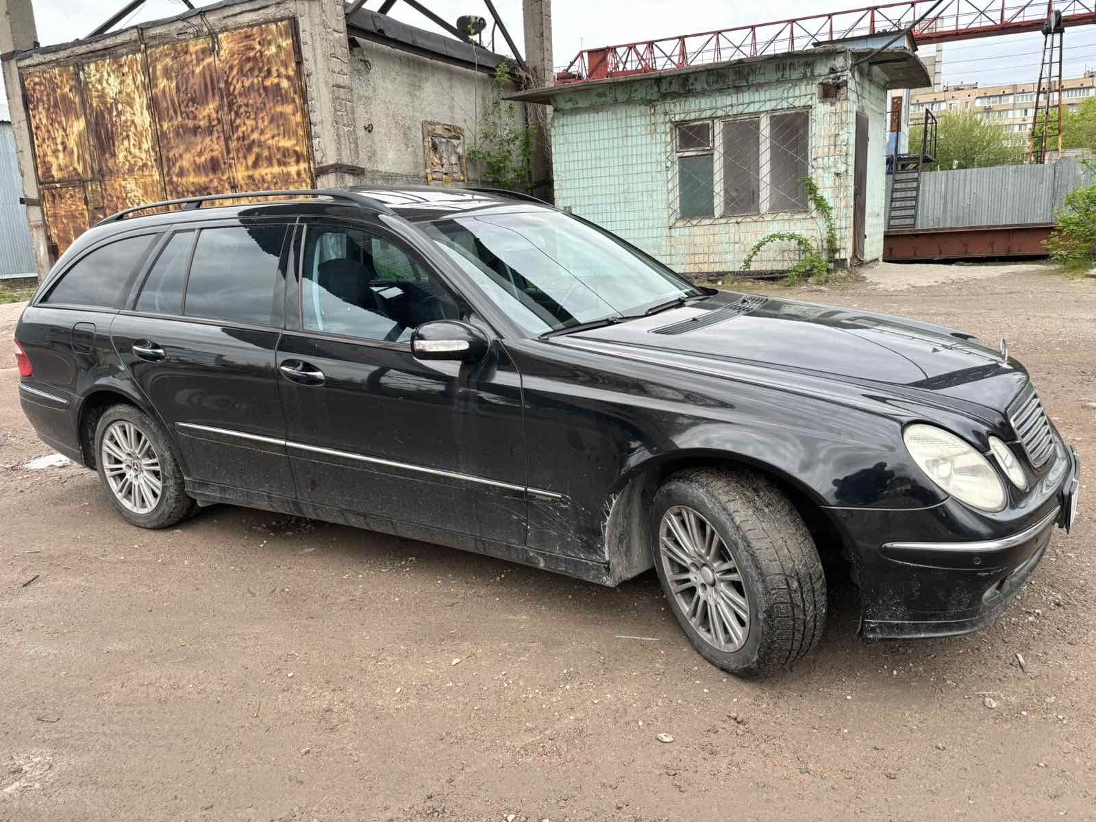 Продам мерса W211 Avantgard