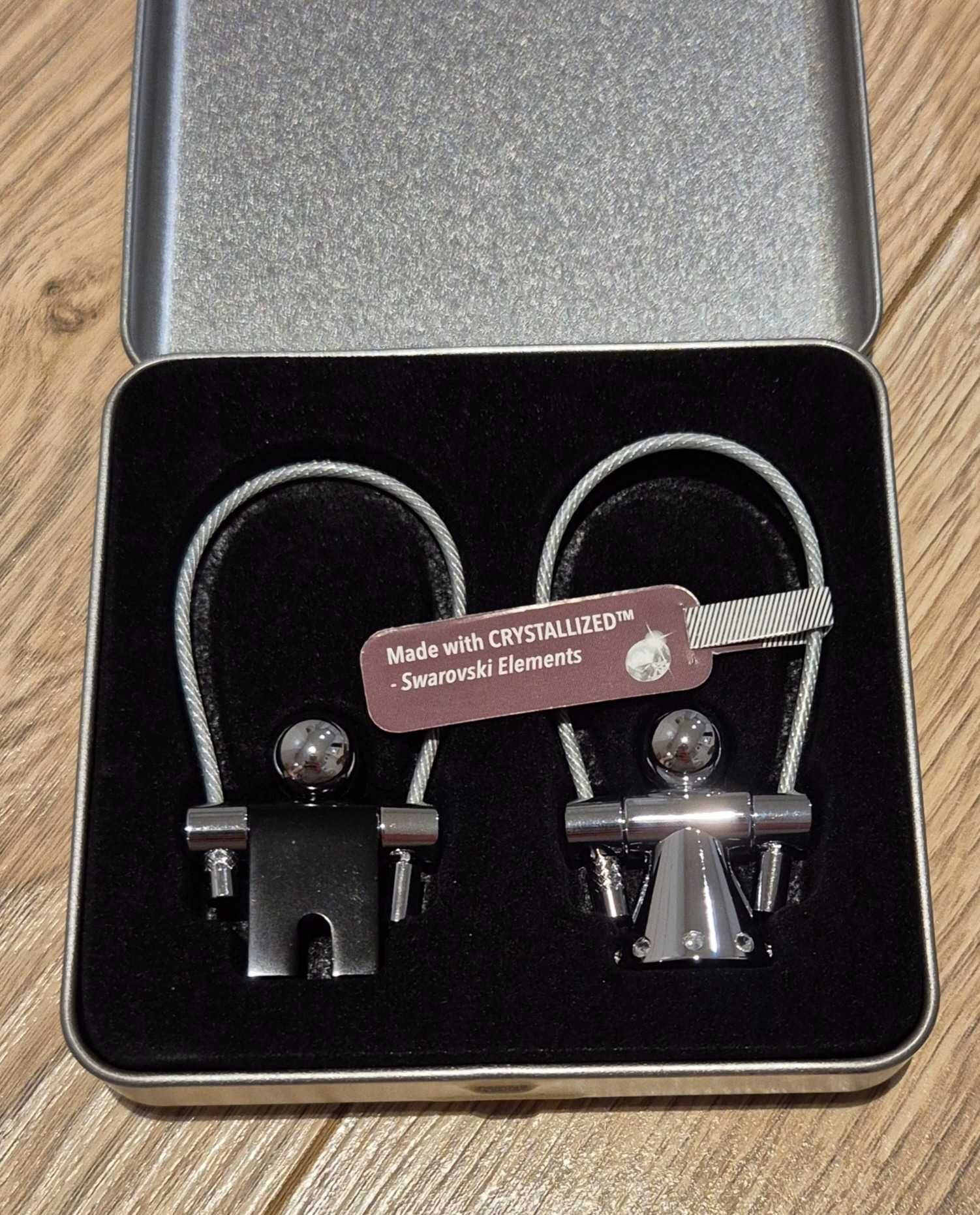 Zestaw breloków TROIKA z kryształami Swarovski - nowy, elegancki