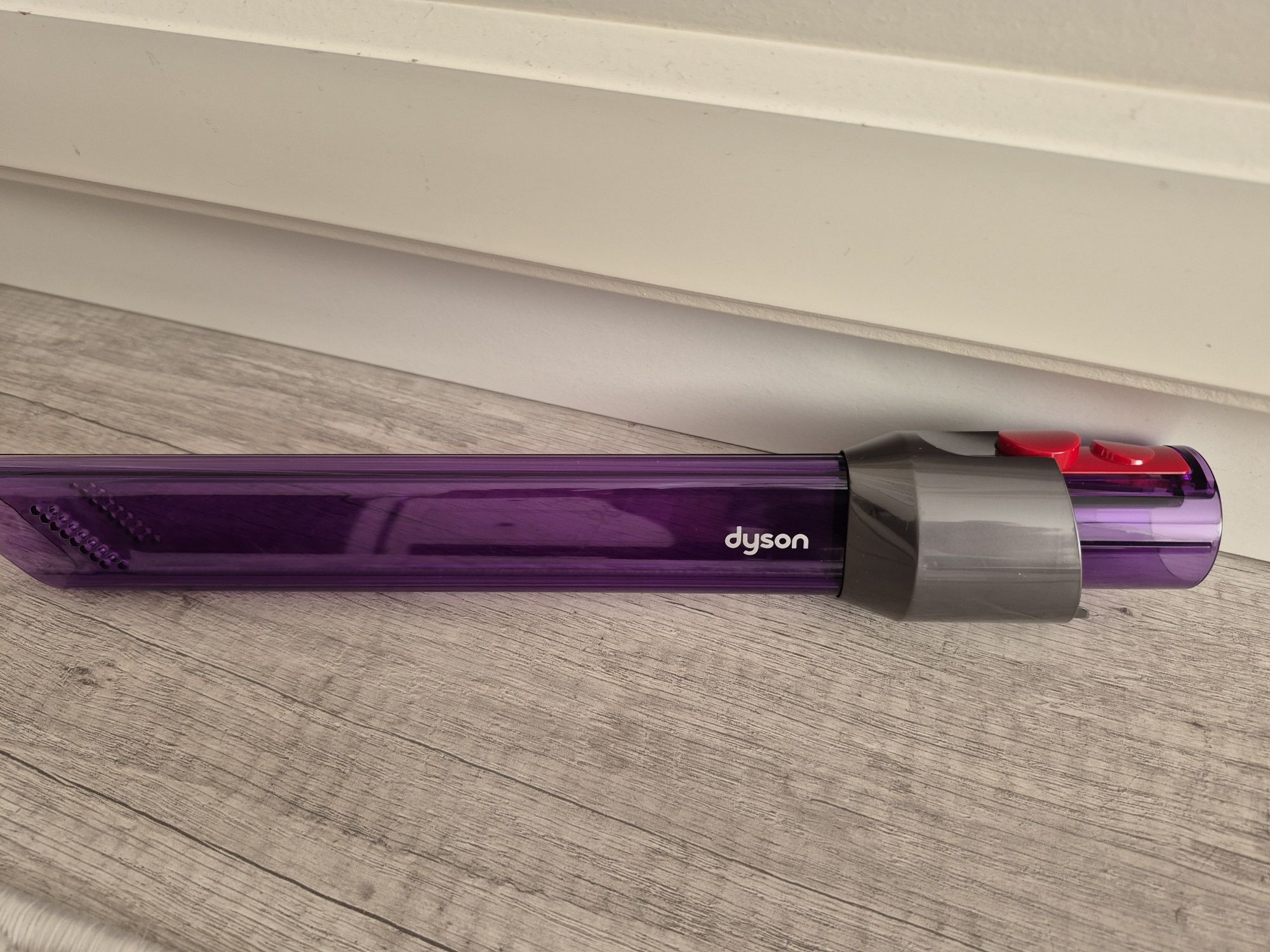 Orginalna szczelinówka z Diodami Led Dyson v12