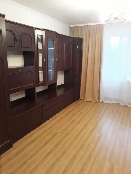 Здається в оренду 2-кімнатна квартира . вул. Пасічна ( власник)