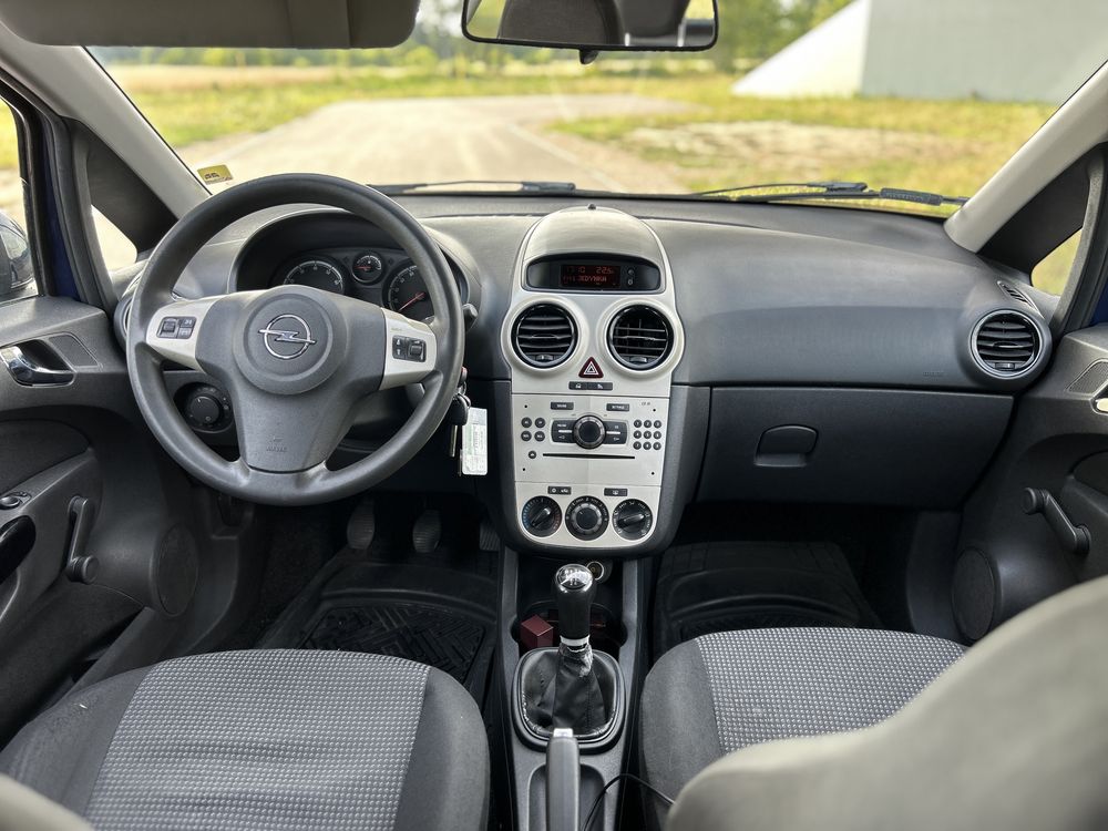 Opel Corsa D 1.2 16v. Salon PL. 2009r.