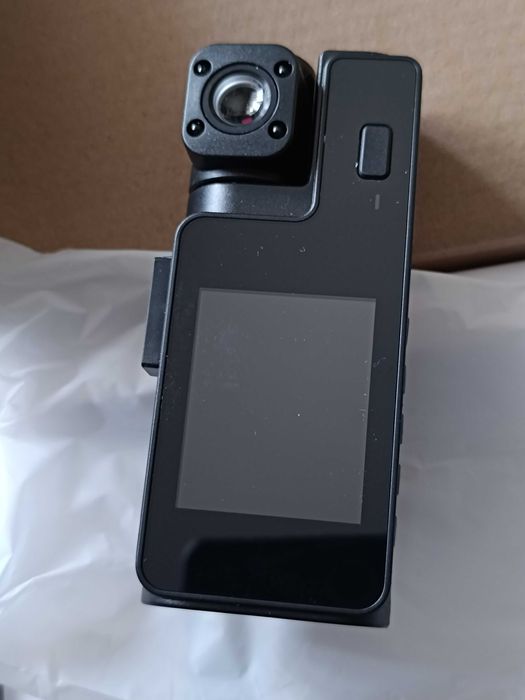 Câmera Dashcam e GPS Tracker para automóvel