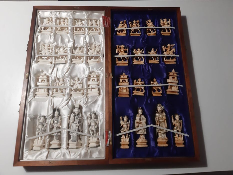 Raridade Xadrez  Autêntico: peças int. Caixa/madeira