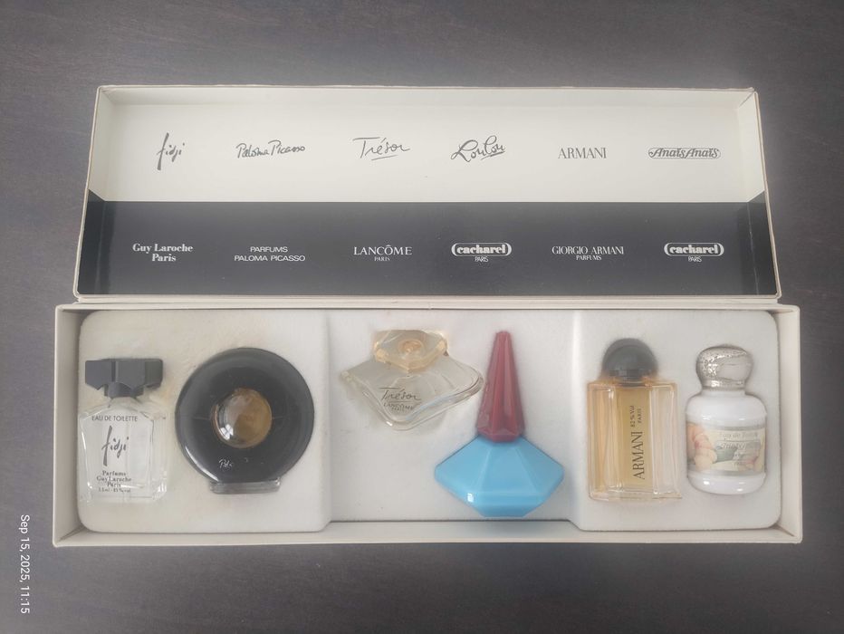 Zestaw miniaturek Parfums Paris Perfum