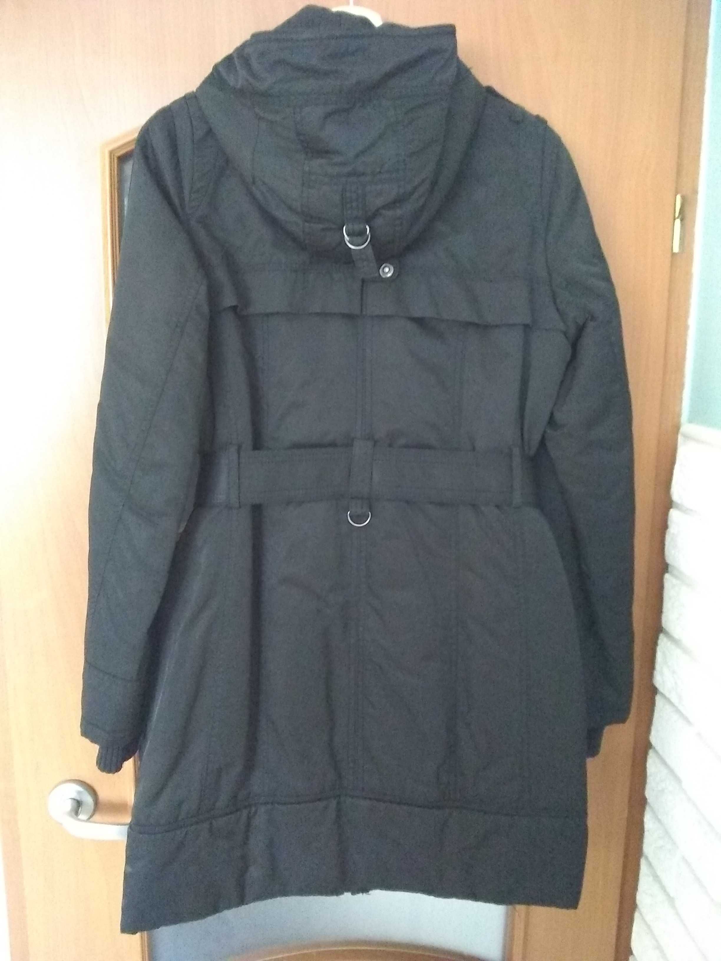 Zimowa czarna kurtka z kapturem - Reserrved - 38