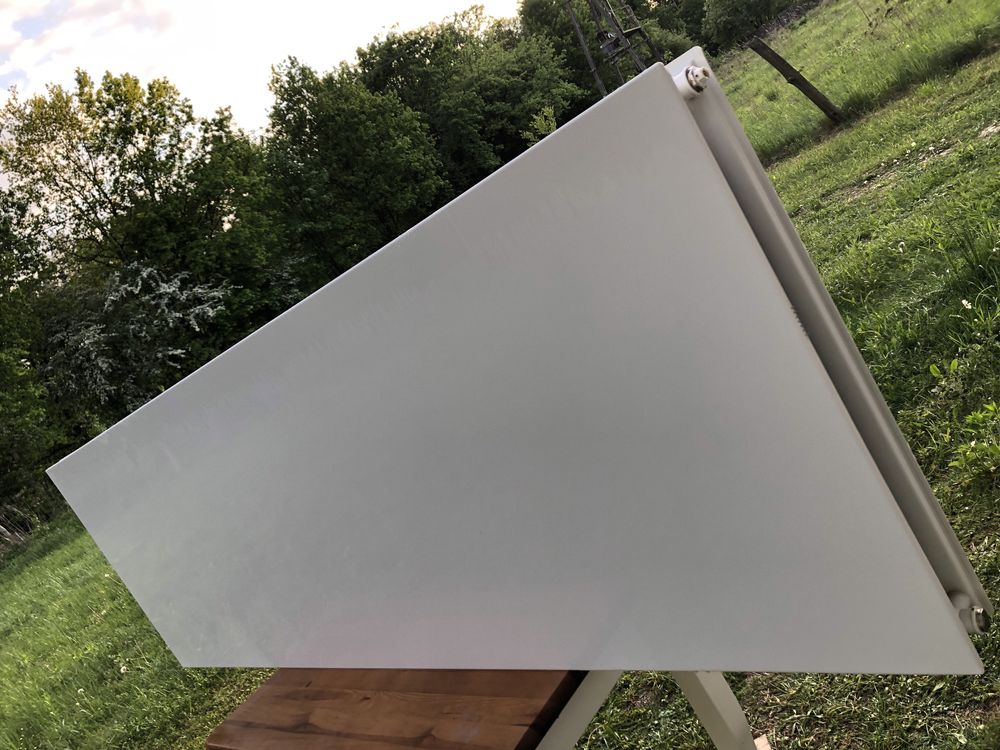 Grzejnik Dekoracyjny pionowy. Sterlad Verteks Plan 22 /2200 X 700