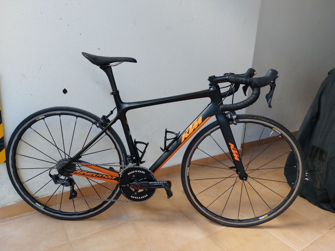 KTM Revelator Alto 4000