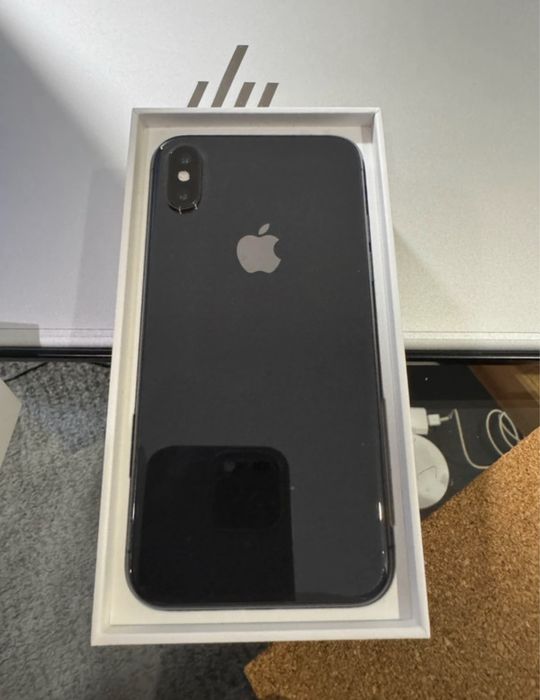 iPhone X 256Gb Preto