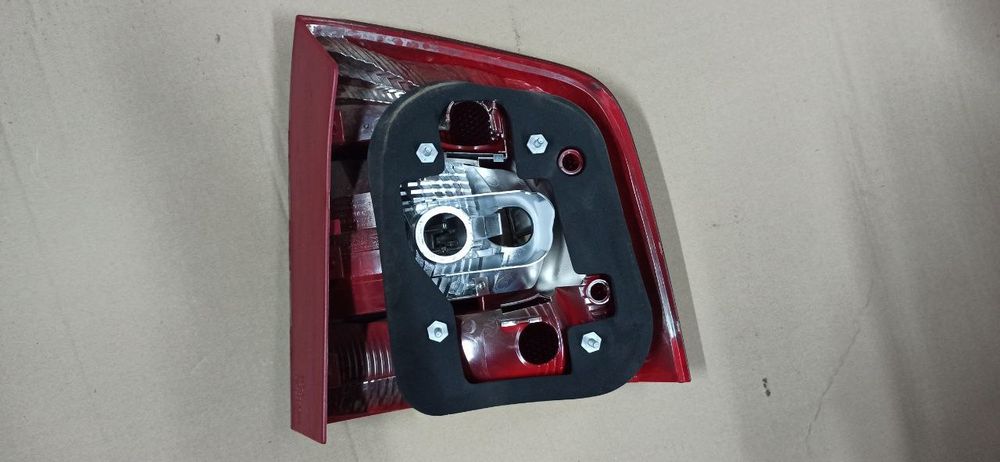 Фари задні Skoda Ocatvia a5 універсал