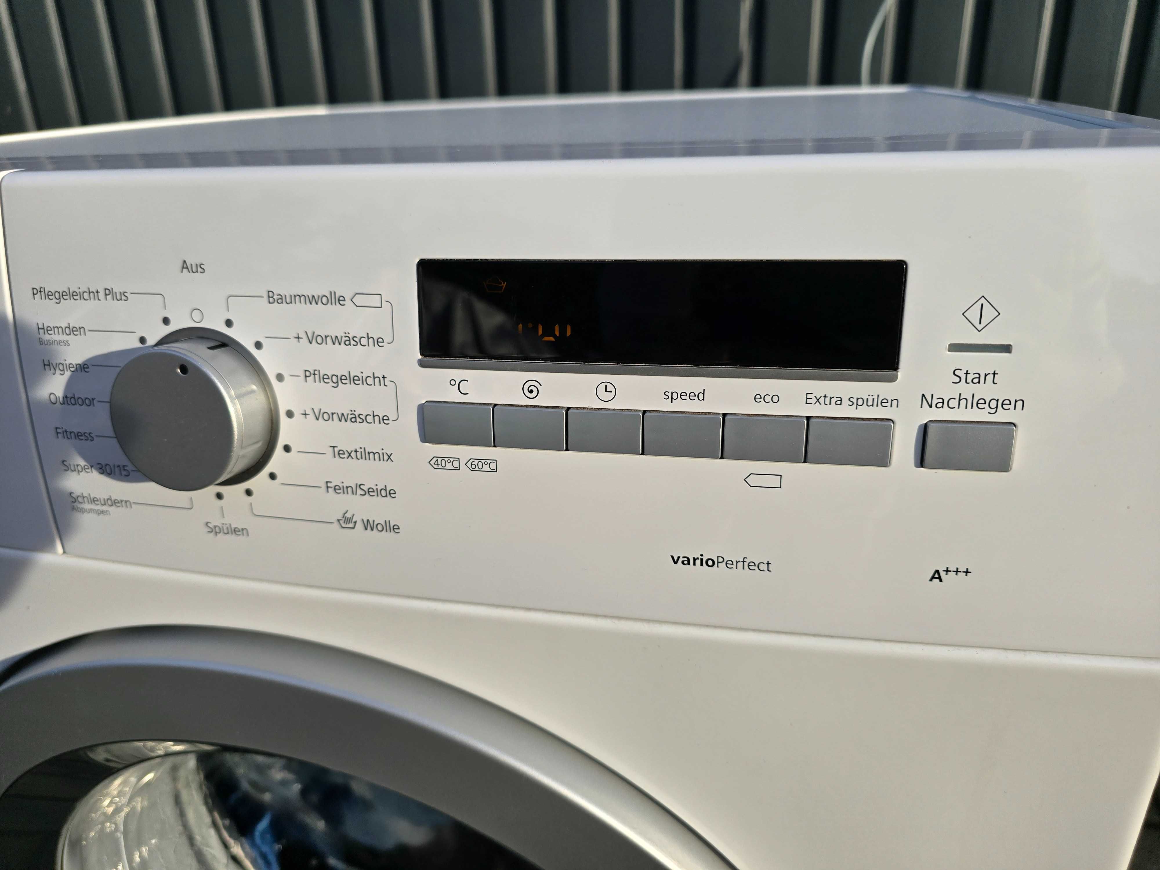 Pralka Siemens VarioPerfect 8kg 1400 obr program 15/30min Aquastop