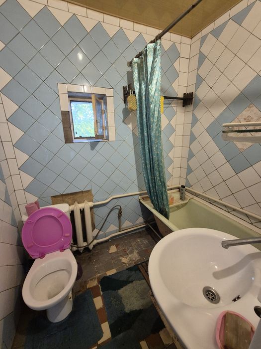 Продається будинок вул Глиняна