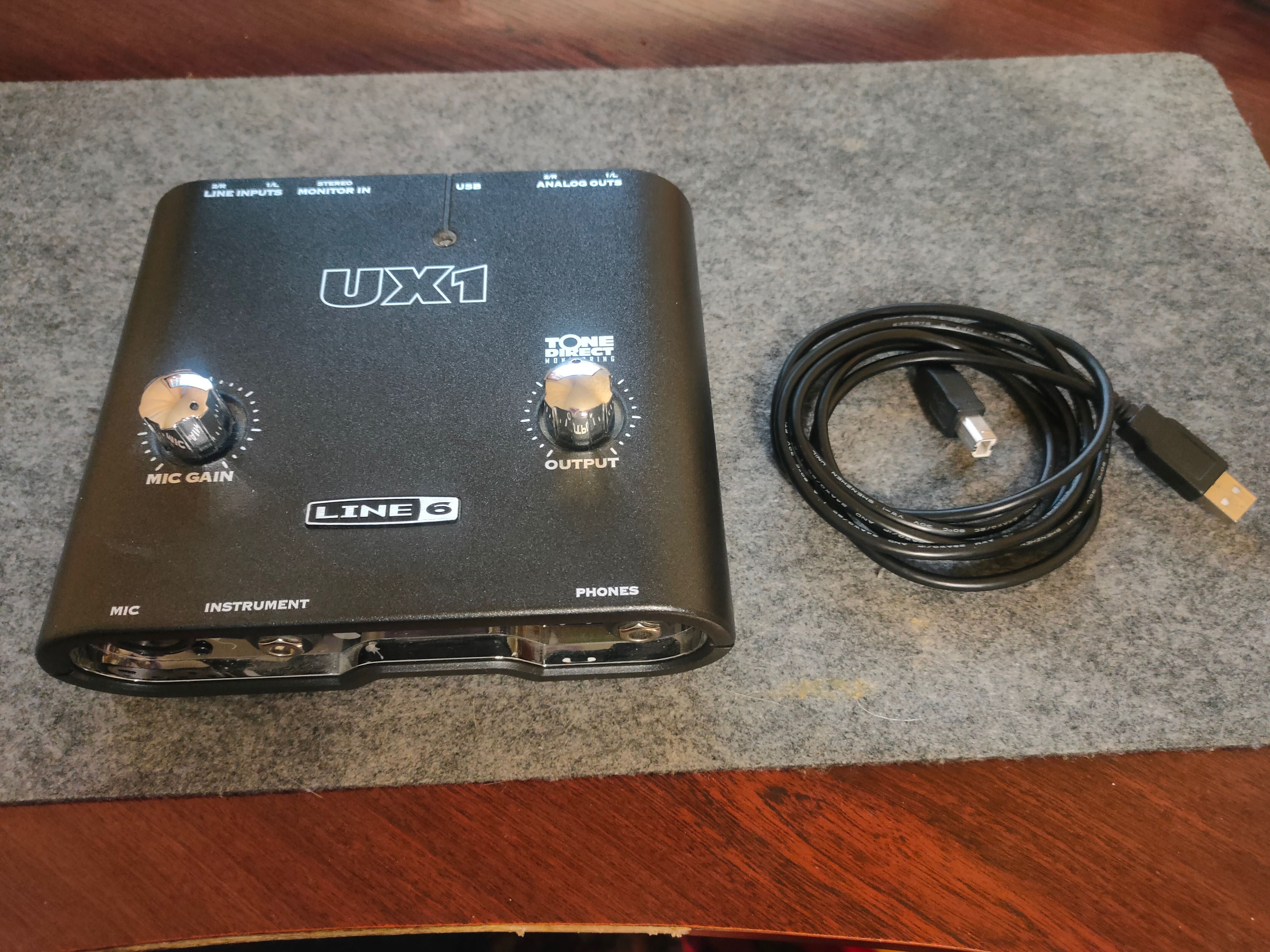 Аудіоинтерфейс Line 6 POD Studio UX1 USB