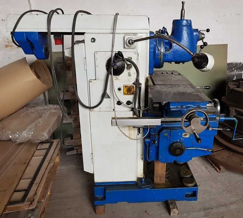 Frezarka uniwersalna rosyjska 6P10 STANKOIMPORT W DOBRYM STANIE