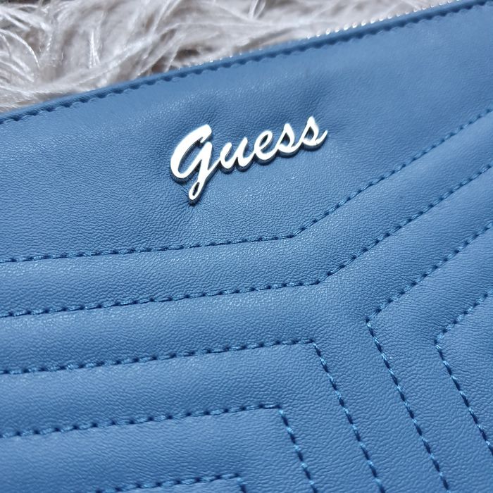 Saszetka, kopertówka, torebka Guess damska, oryginał