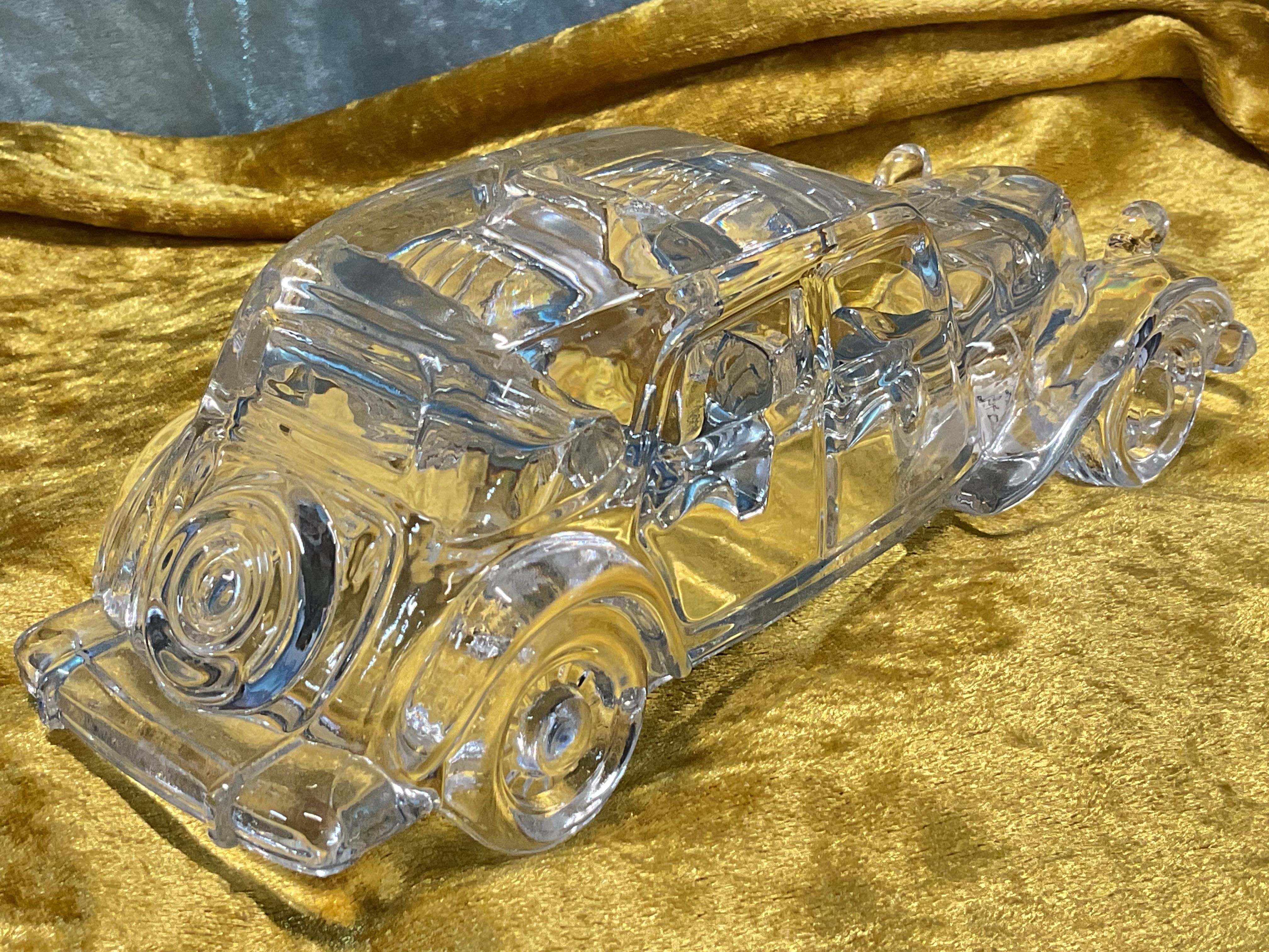 Pisa papéis carro Citroen vidro